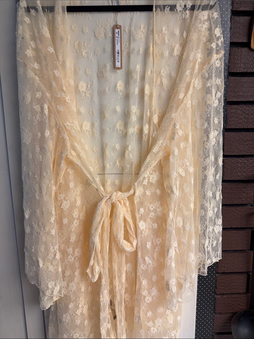 SKIMS Spring Intimate Robe in Butter Two Tone 4X - Picture 2 of 8